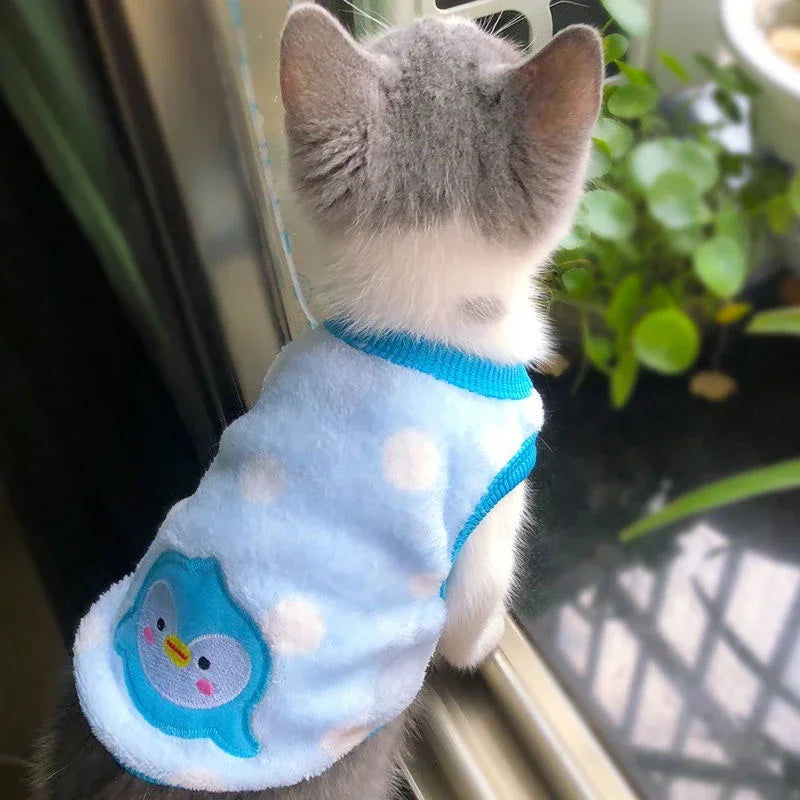 Ropa de Invierno para Gatos y Perros Pequeños – Chaleco de Forro Polar Cálido con Diseños