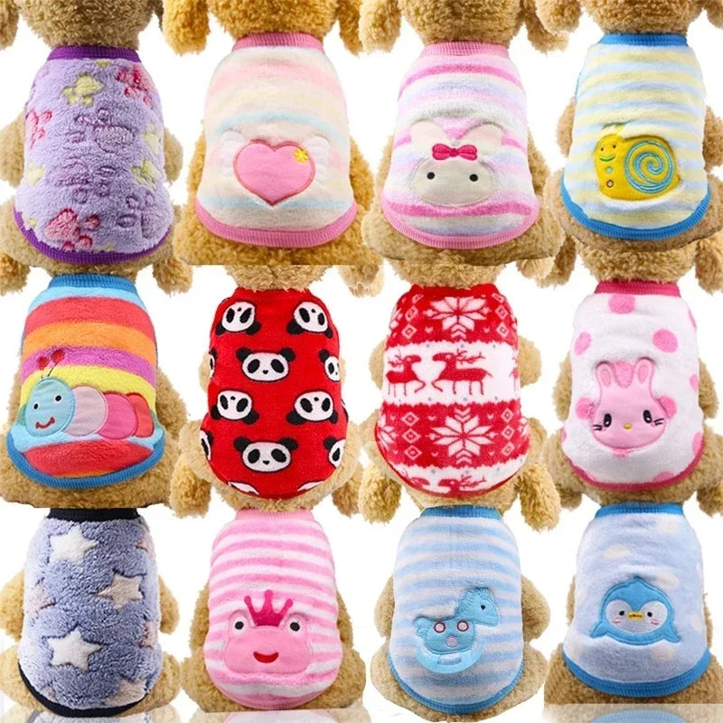 Ropa de Invierno para Gatos y Perros Pequeños – Chaleco de Forro Polar Cálido con Diseños