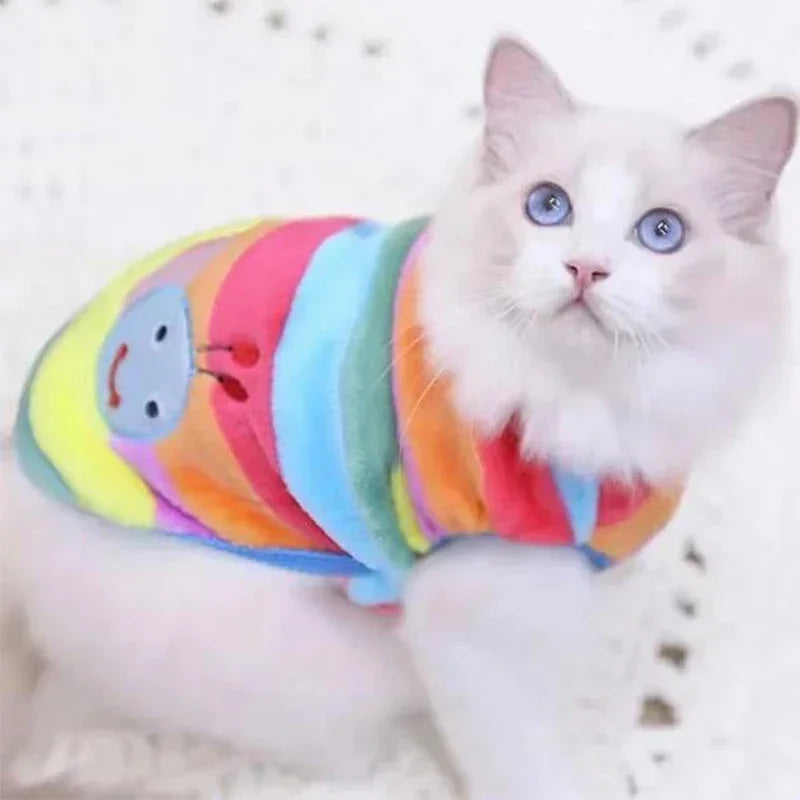 Ropa de Invierno para Gatos y Perros Pequeños – Chaleco de Forro Polar Cálido con Diseños